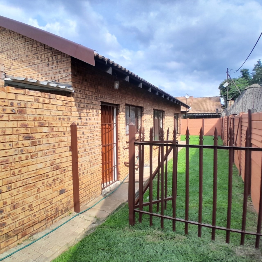 3 Bedroom Property for Sale in Oos Einde North West